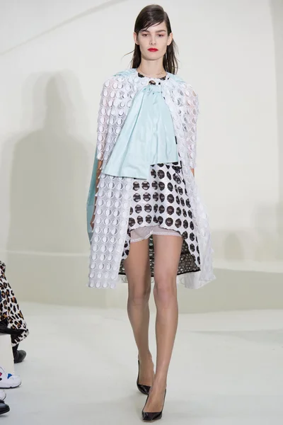 Look 36